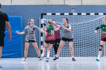 Bild 146 - wCJ HSG Kremperheide/Muensterdorf - HSG Marne/Brunsbuettel : Ergebnis: 22:10